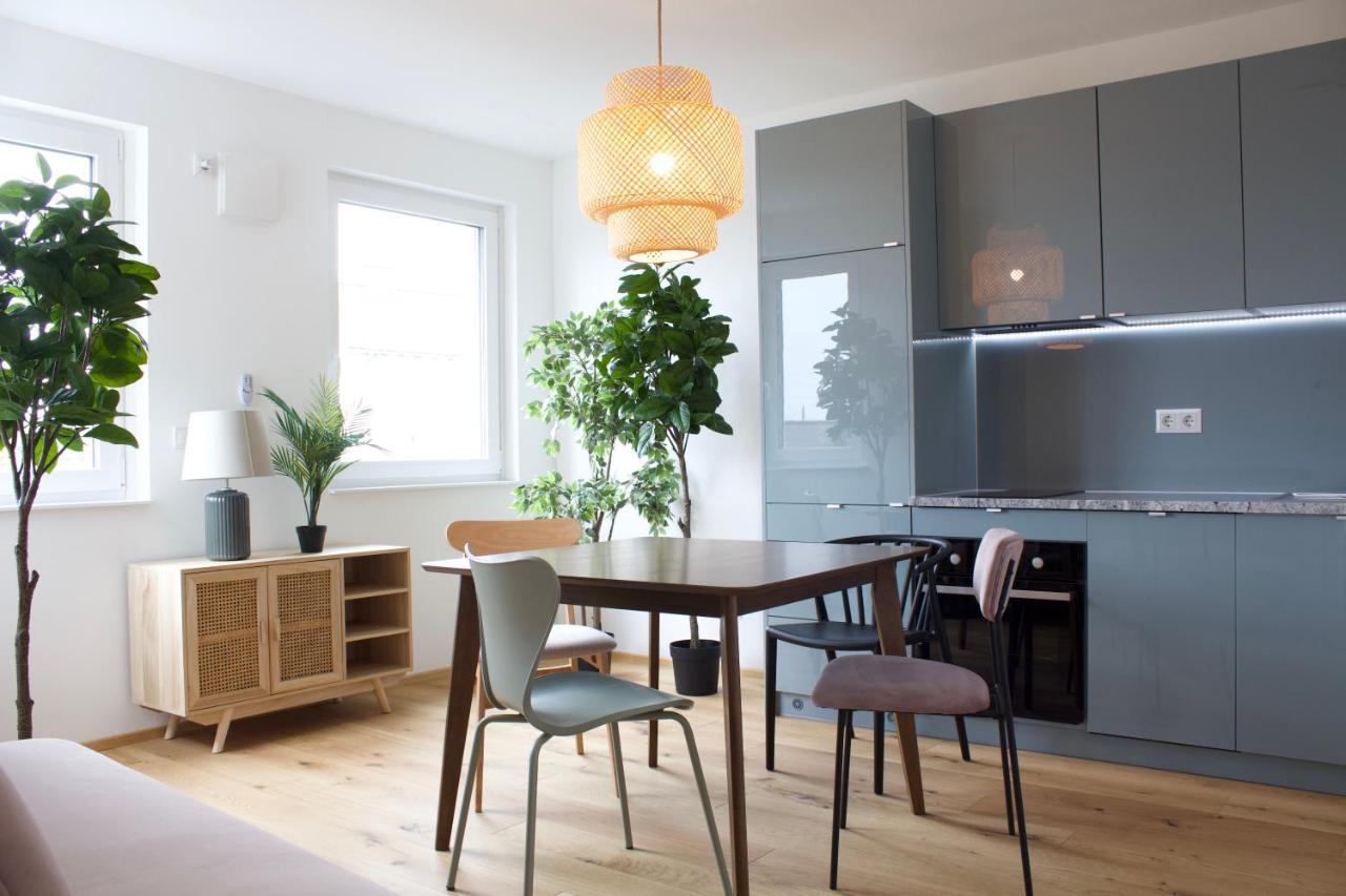 Stad10 - Apartments Very Close To Subway U2 Stadlau Виена Екстериор снимка
